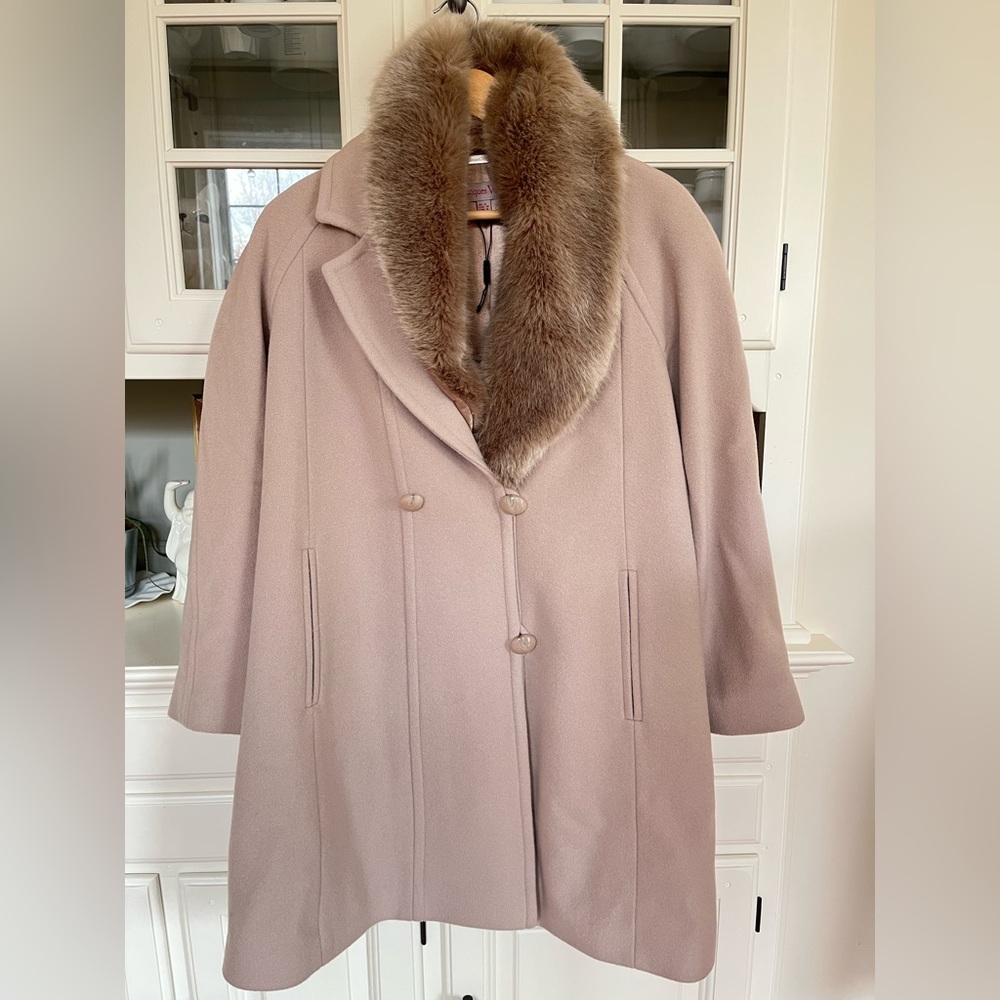 Blush Cashmere / virgin wool coat